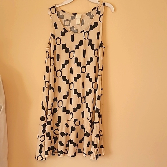 H&M Dresses & Skirts - H&M Sleeveless Swing Midi Dress size S
